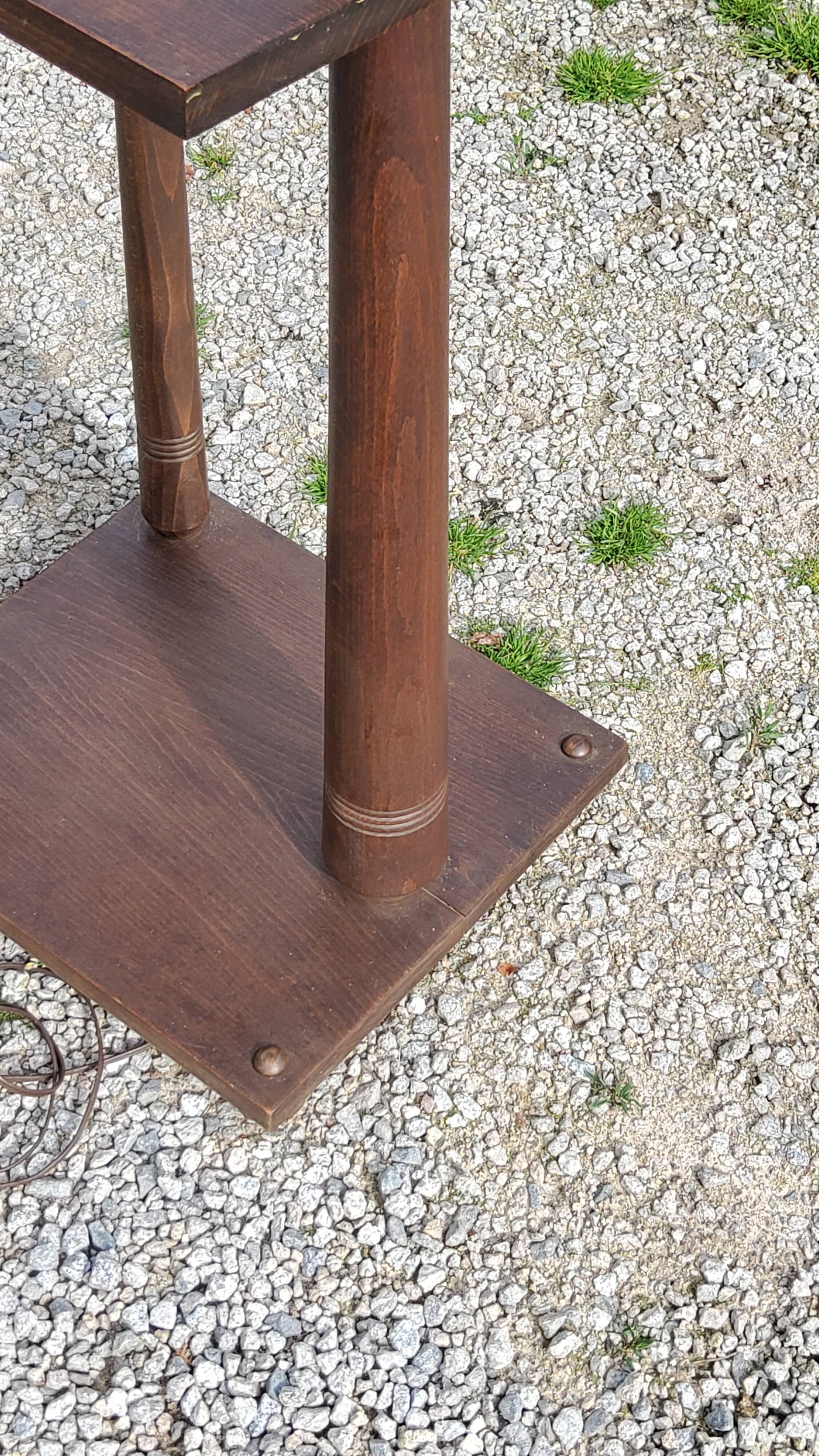 Floor lamp with shelf of the 40s/50s in beech lampshade red fabric