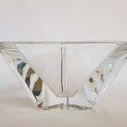 Coupe vide poche en verre de forme triangulaire signé
