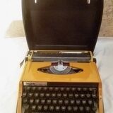 Machine à écrire Brother Deluxe 800