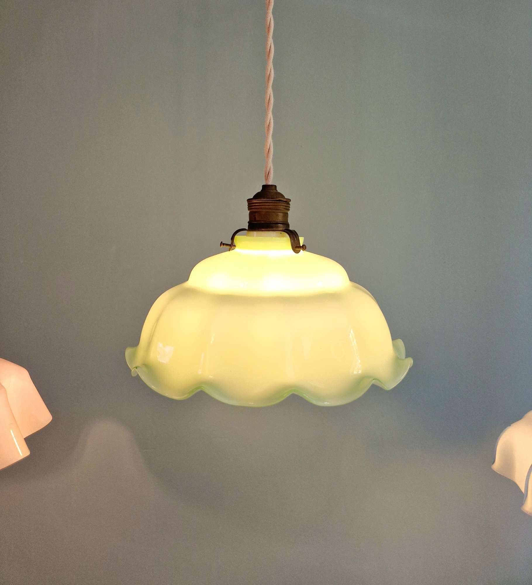 Trio of Art Deco pendant lights in scalloped opaline, 1920-30