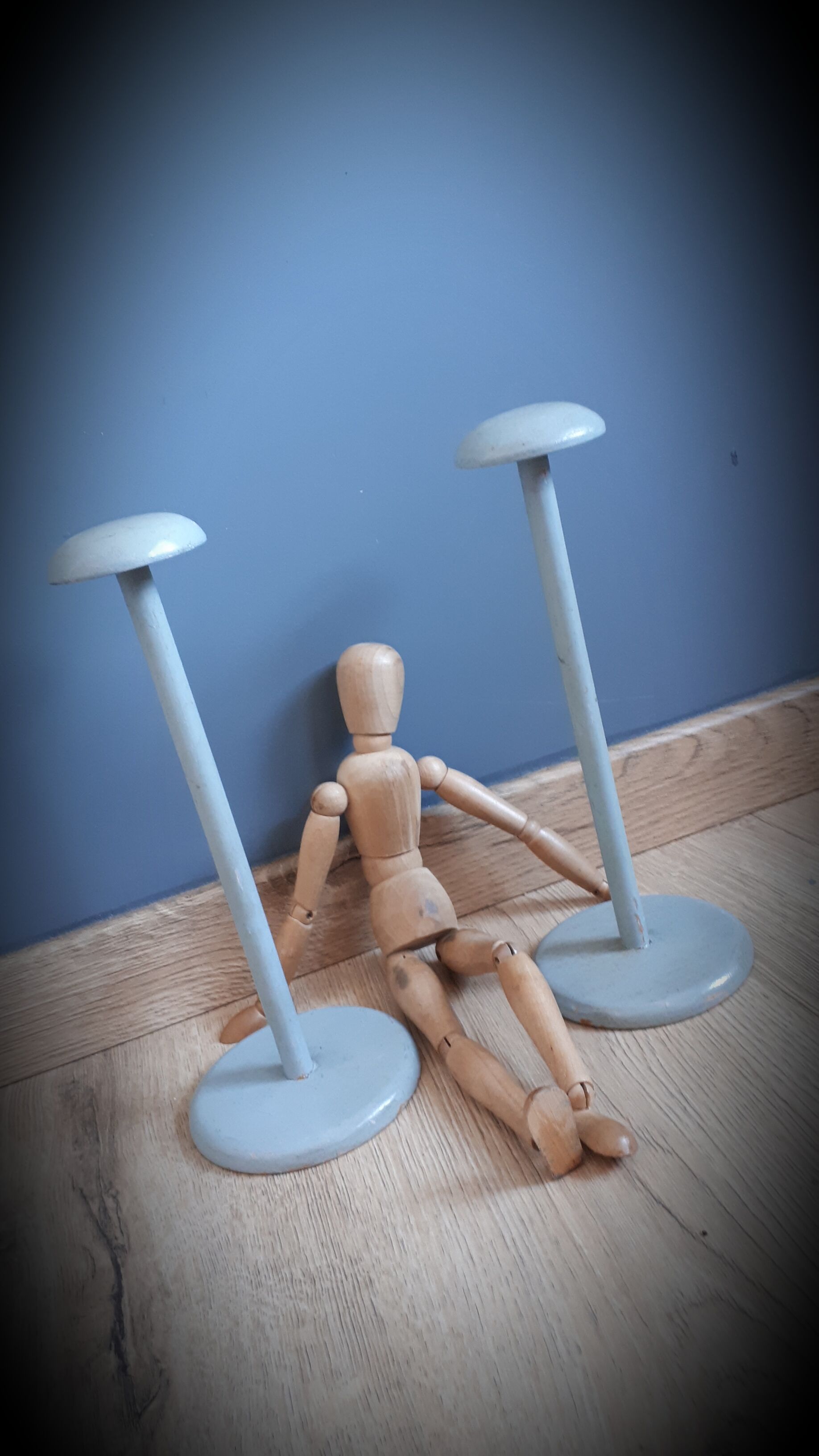 old hat holder (mint green)