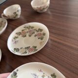 Cup and saucer set