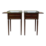 Paire de tables de chevets style Louis XVI avec tirette