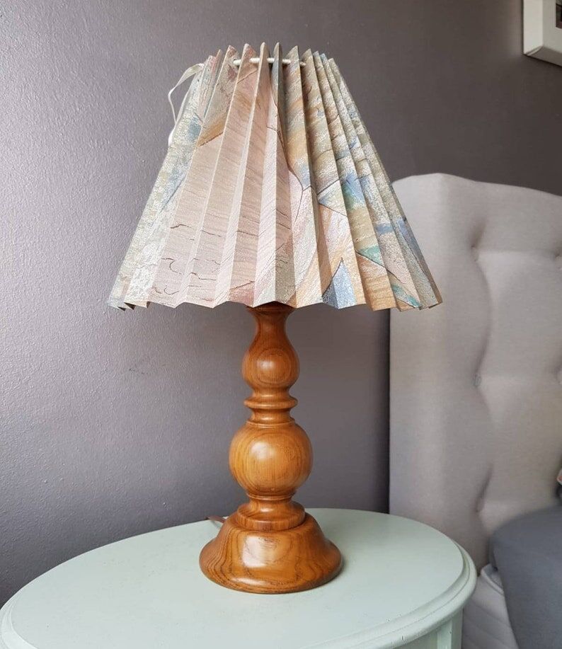Vintage wooden lamp with pleated fabric lampshade 1980