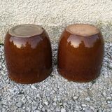 Lot of two enamelled jars