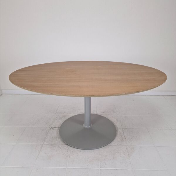 Grande table à manger ovale en chêne par Pierre Paulin pour Artifort, 2018