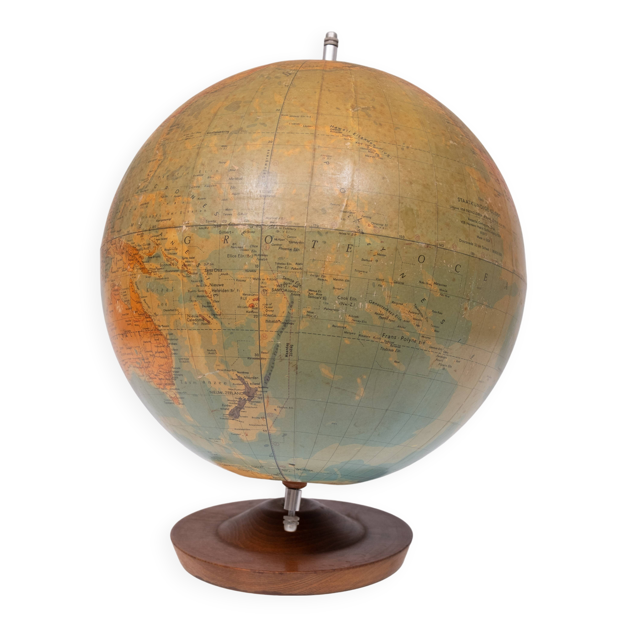 Raths Politischer Erdglobus 1950s Germany