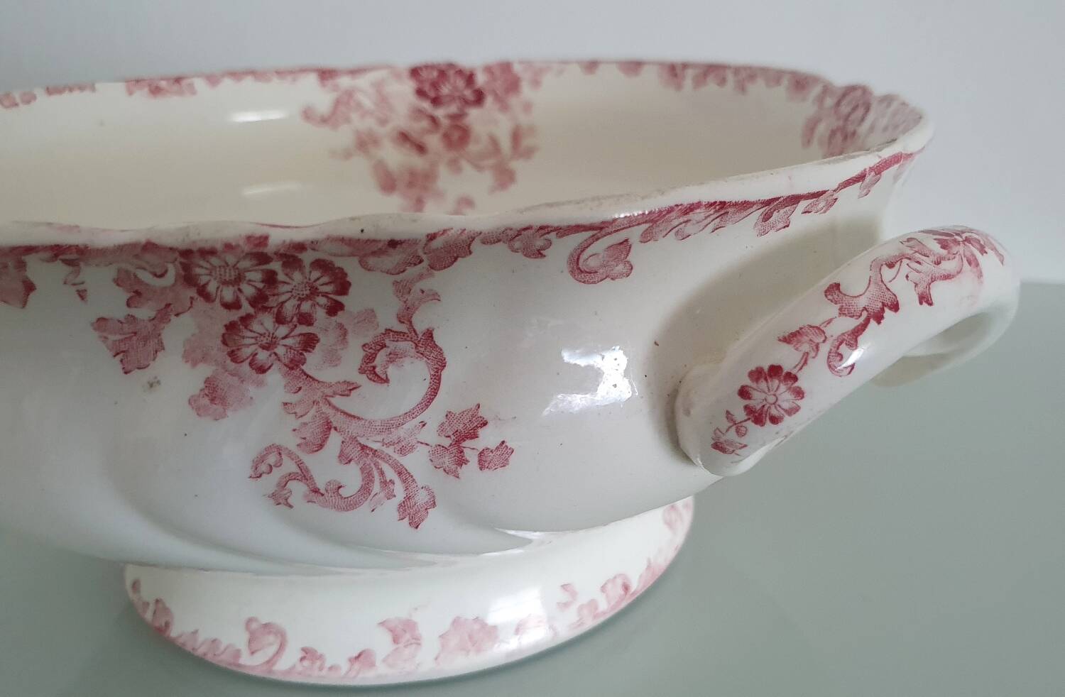 Large salad bowl, Longwy Enamels, Beauvais model - 1930s