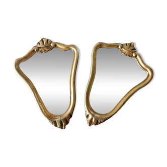 Lot de 2 miroirs anciens. En bois doré