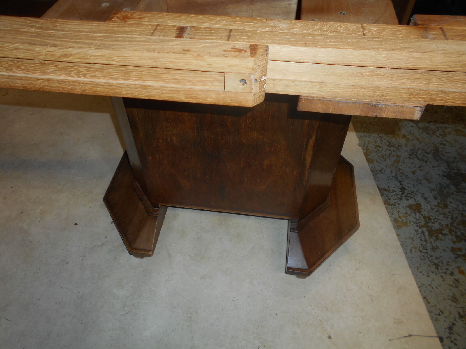 Art deco dining table