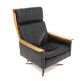 Scandinavian rotating leather armchair, Swivel chair, "Minerva", Torbjørn Afdal, Sweden, 1960