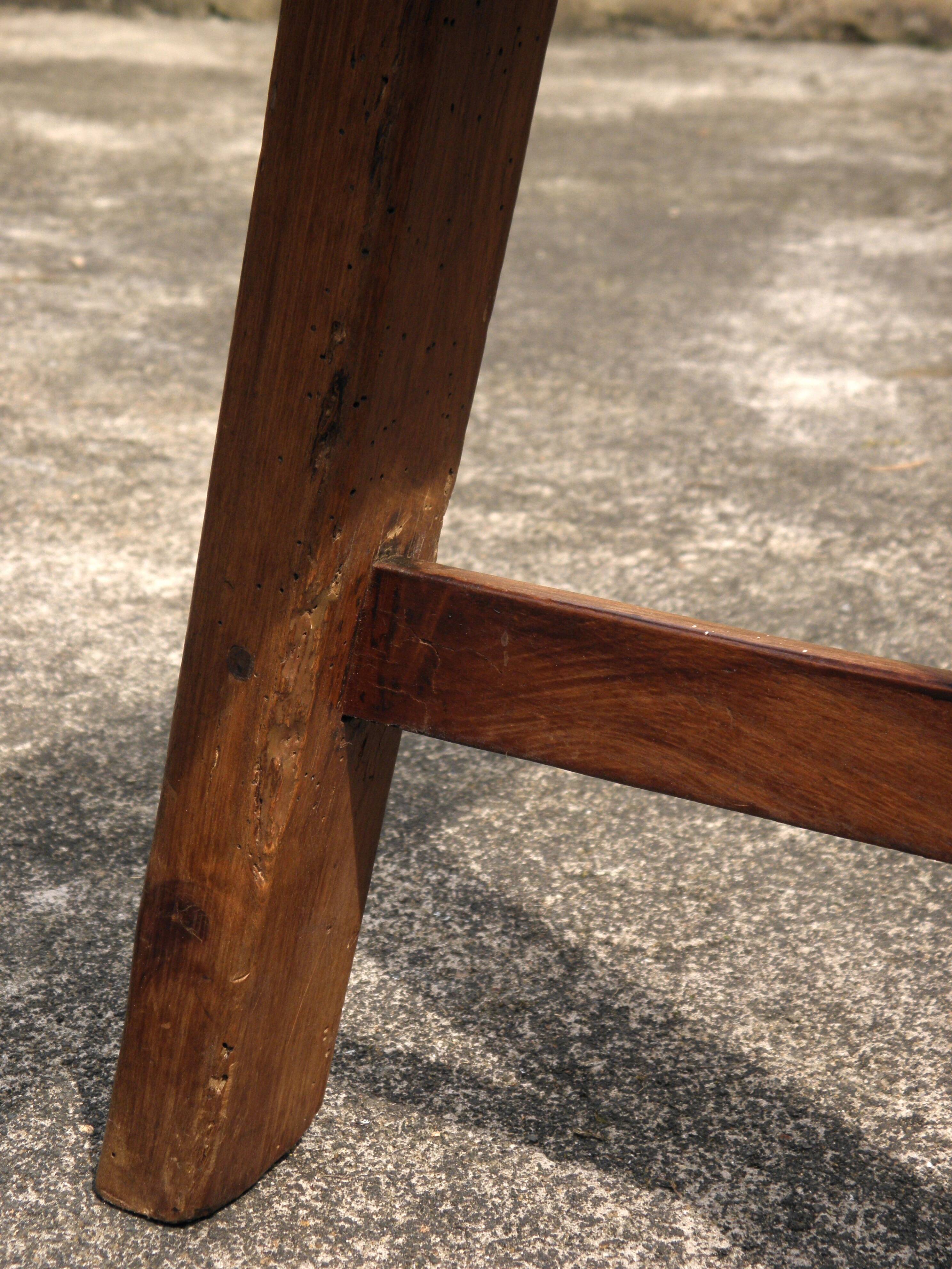 Paire de bancs de ferme en merisier 183 cm.