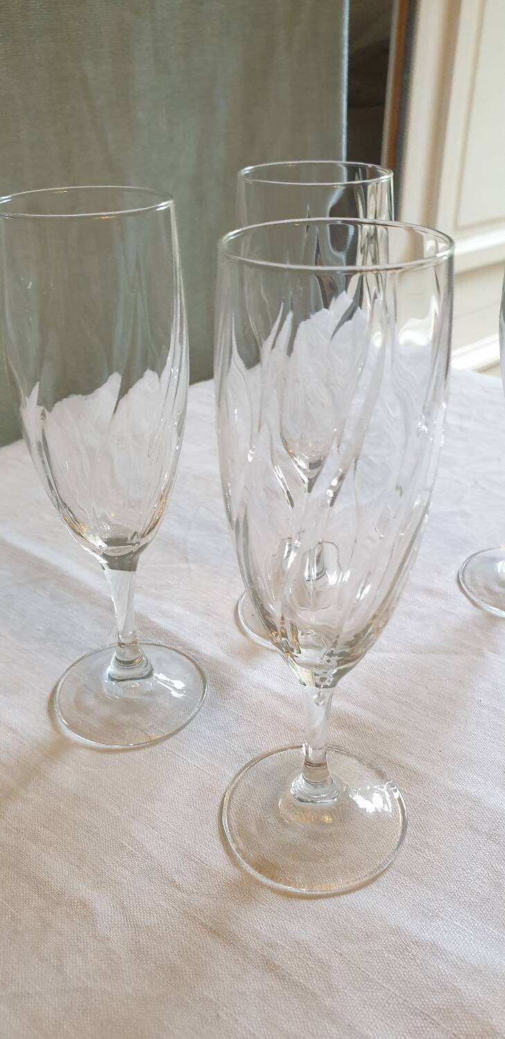4 flûtes à champagne