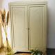 Armoire parisienne