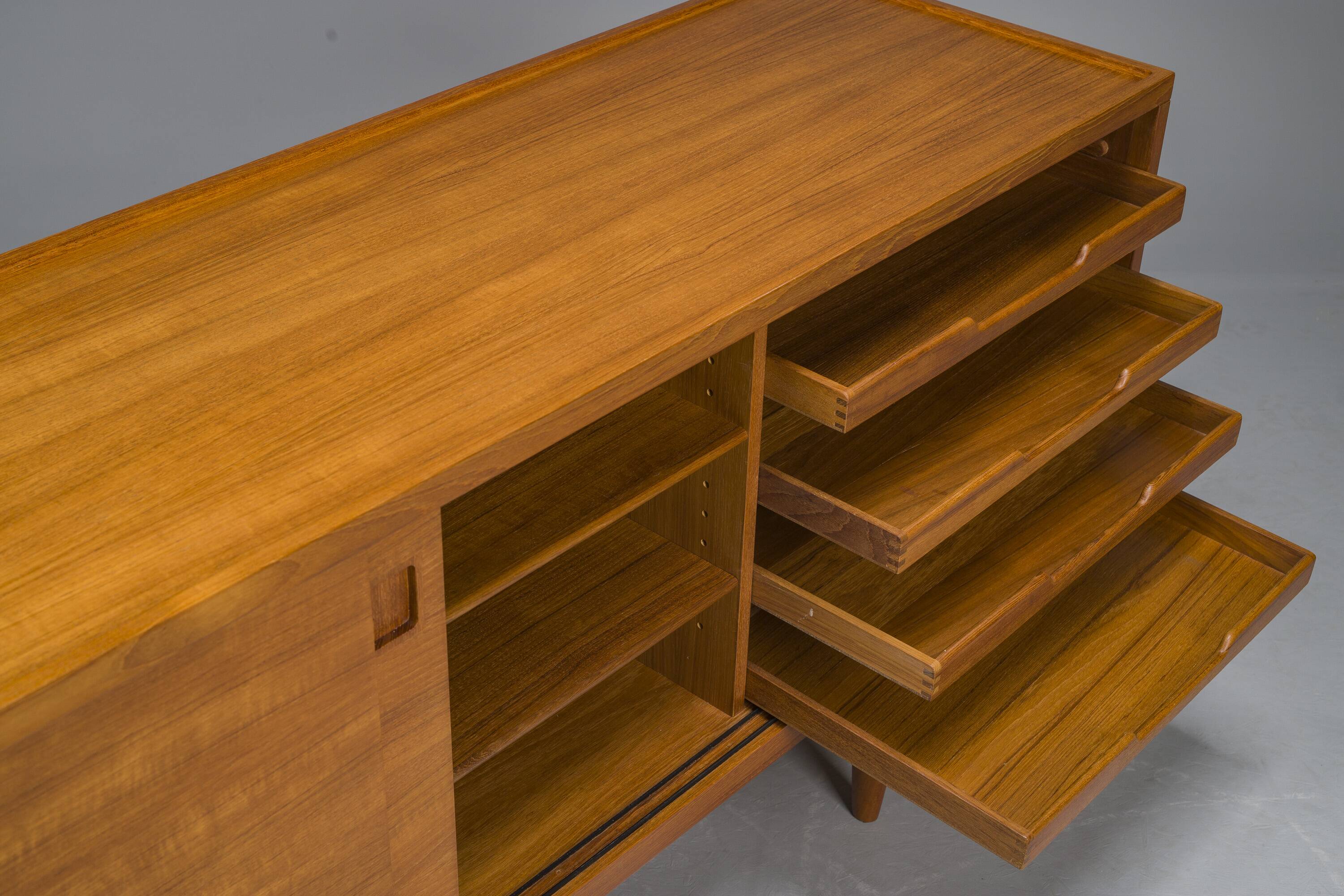 Vintage Model No. 20 Sideboard by Niels O. Møller for JL Møllers, 1960s
