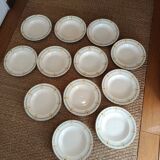 Longwy earthenware dinner service, Longpré pattern, 1895