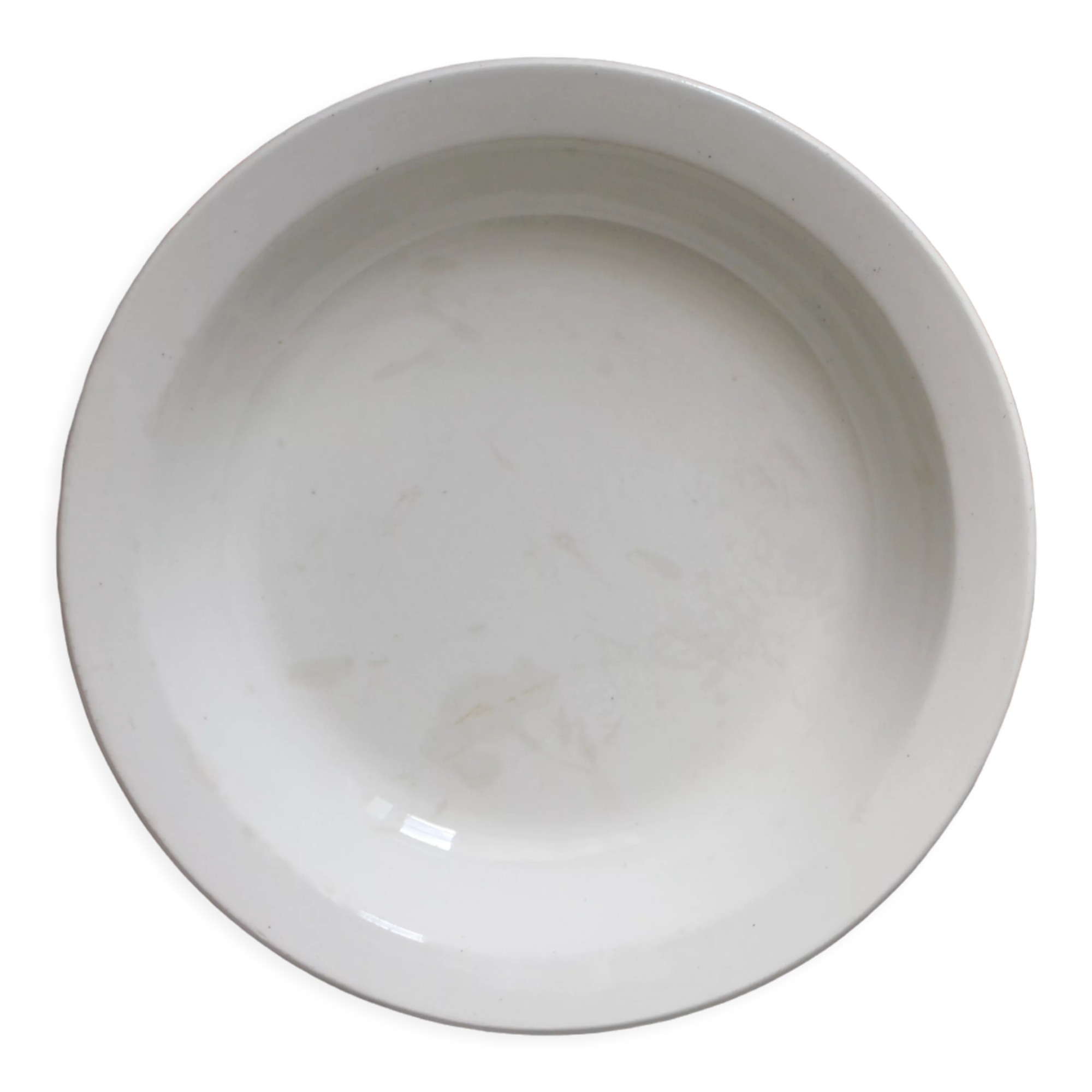 Deep white earthenware salad bowl from Gien