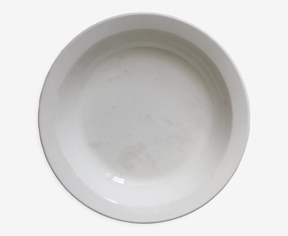 Plat creux saladier blanc en terre de fer Gien