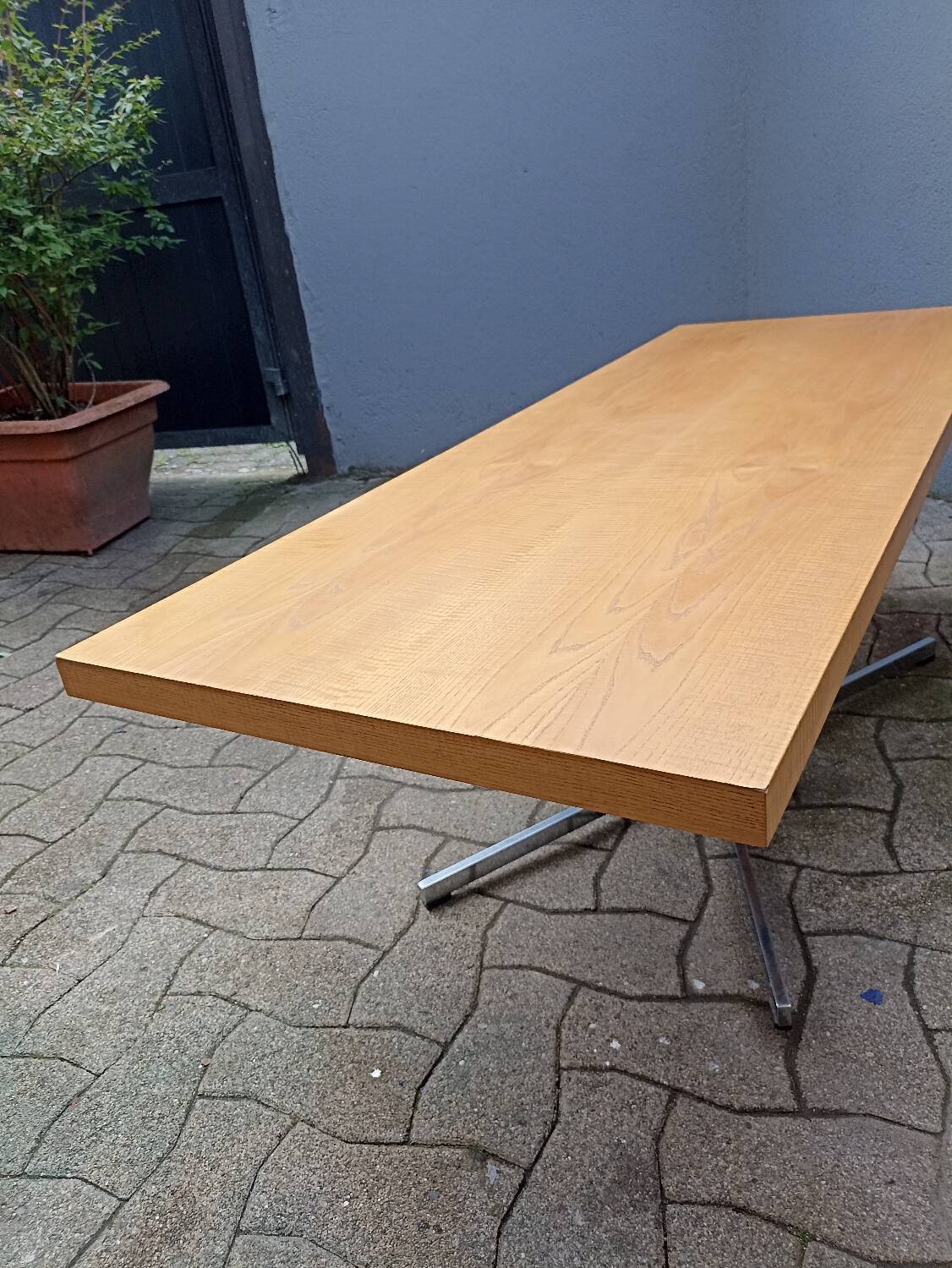 Adjustable vintage Scandinavian coffee table