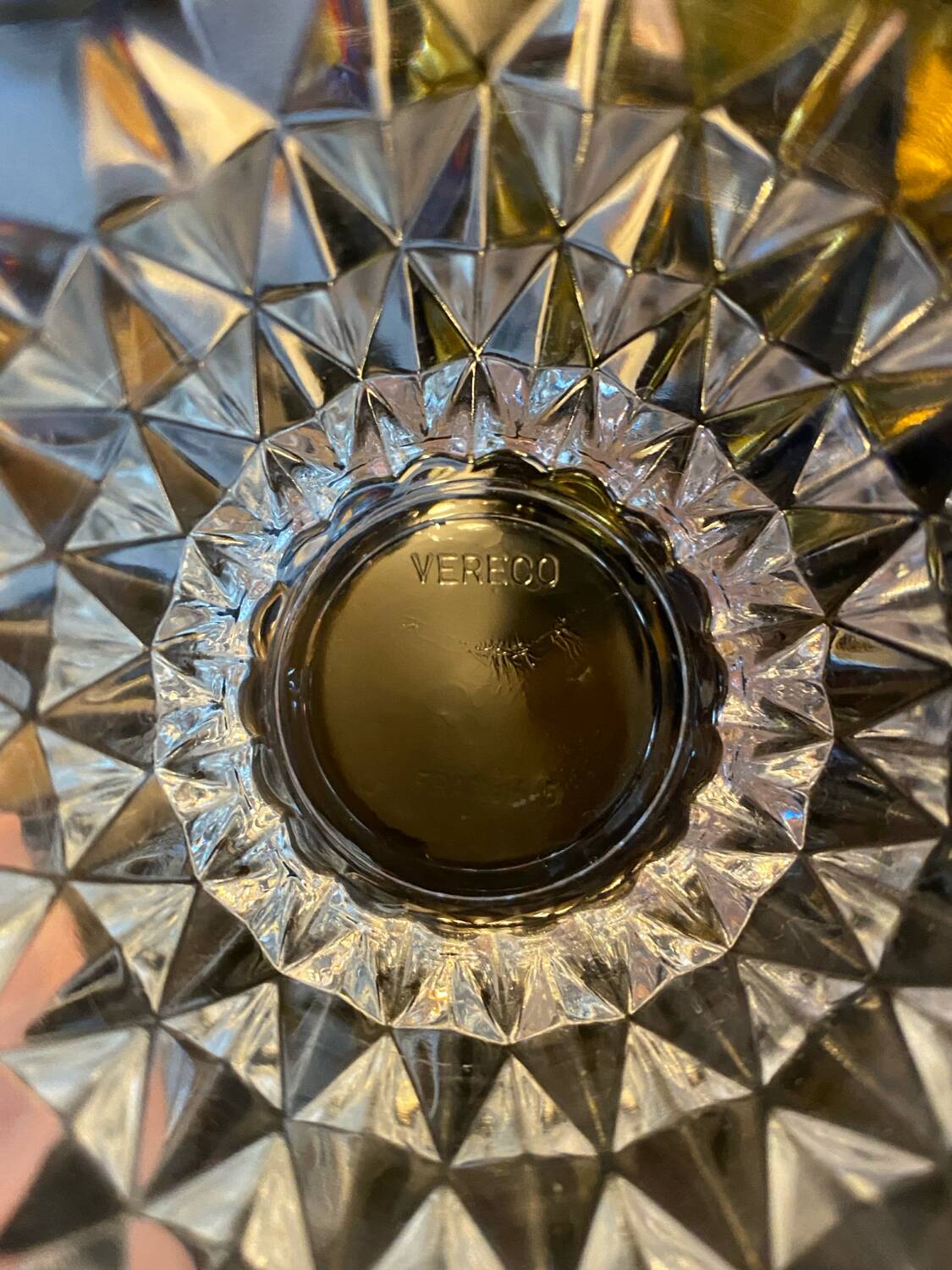 4 Vereco diamond-pointed glass glasses from the 60s
