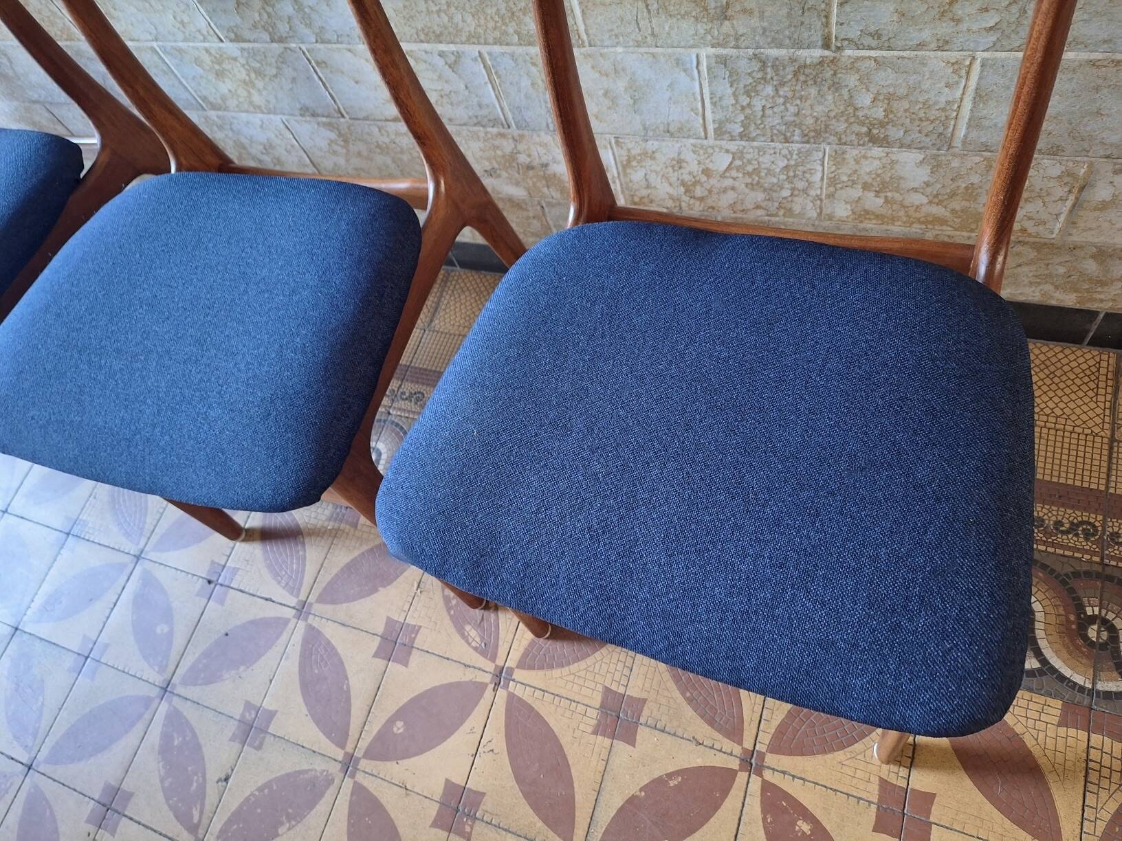 Set of Schionning and Elgaard teak dining chairs, Denmark 1960s