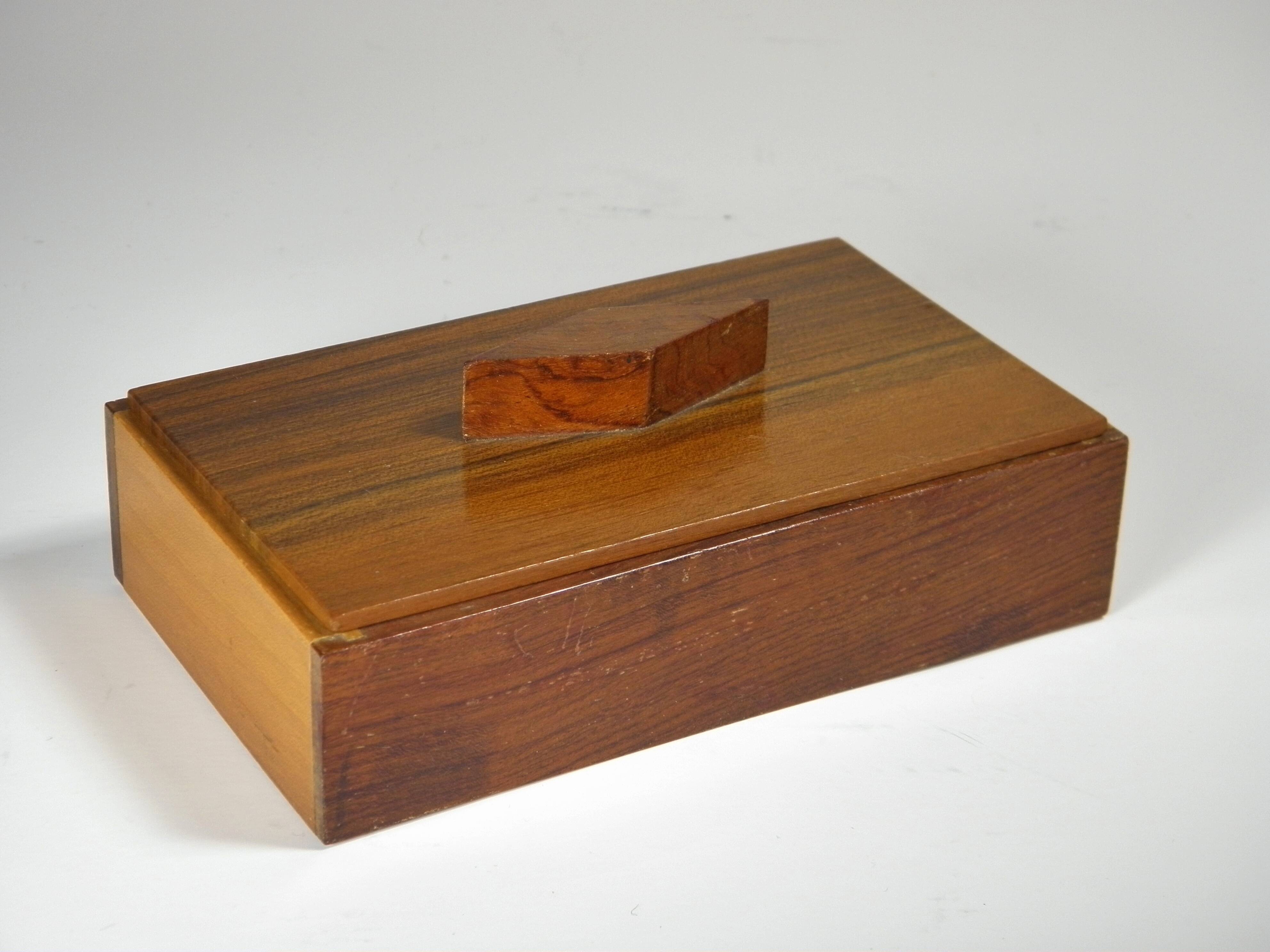 Art Deco Mahogany Cigar Box 15 x 9 cm