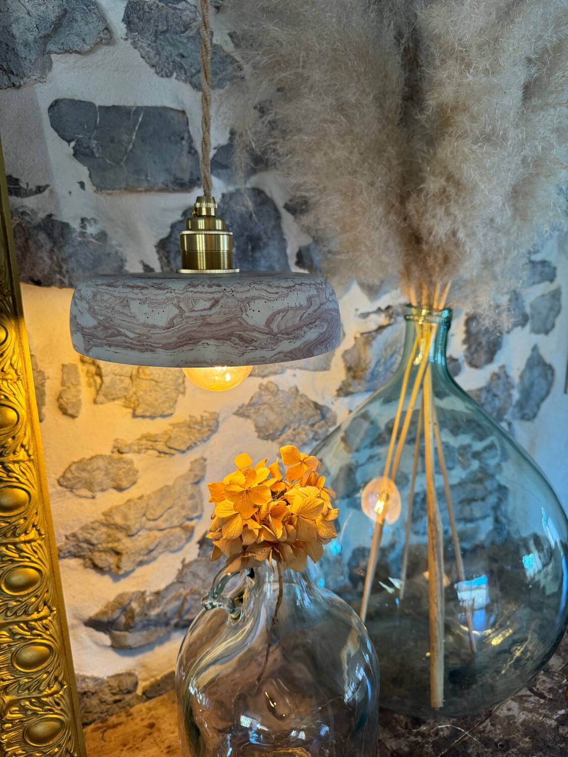 Pair of handcrafted portable lamps with a marbled stone effect