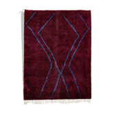 Tapis marocain moderne rouge foncé