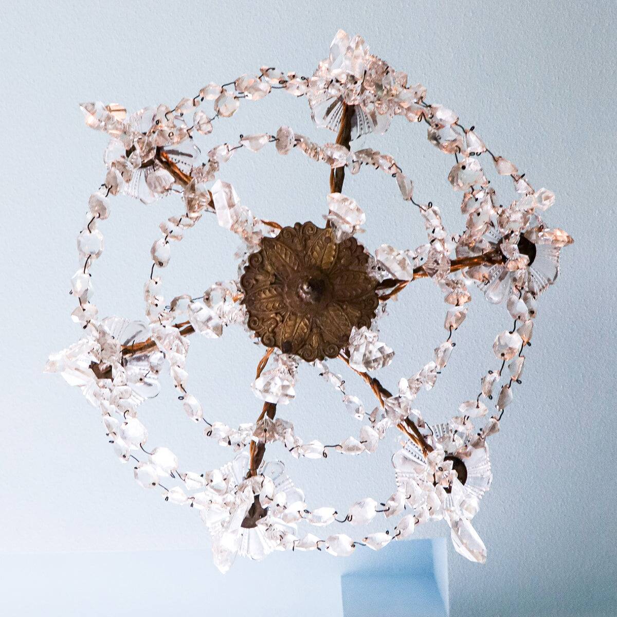 Petit lustre en cristal français à 6 lumières