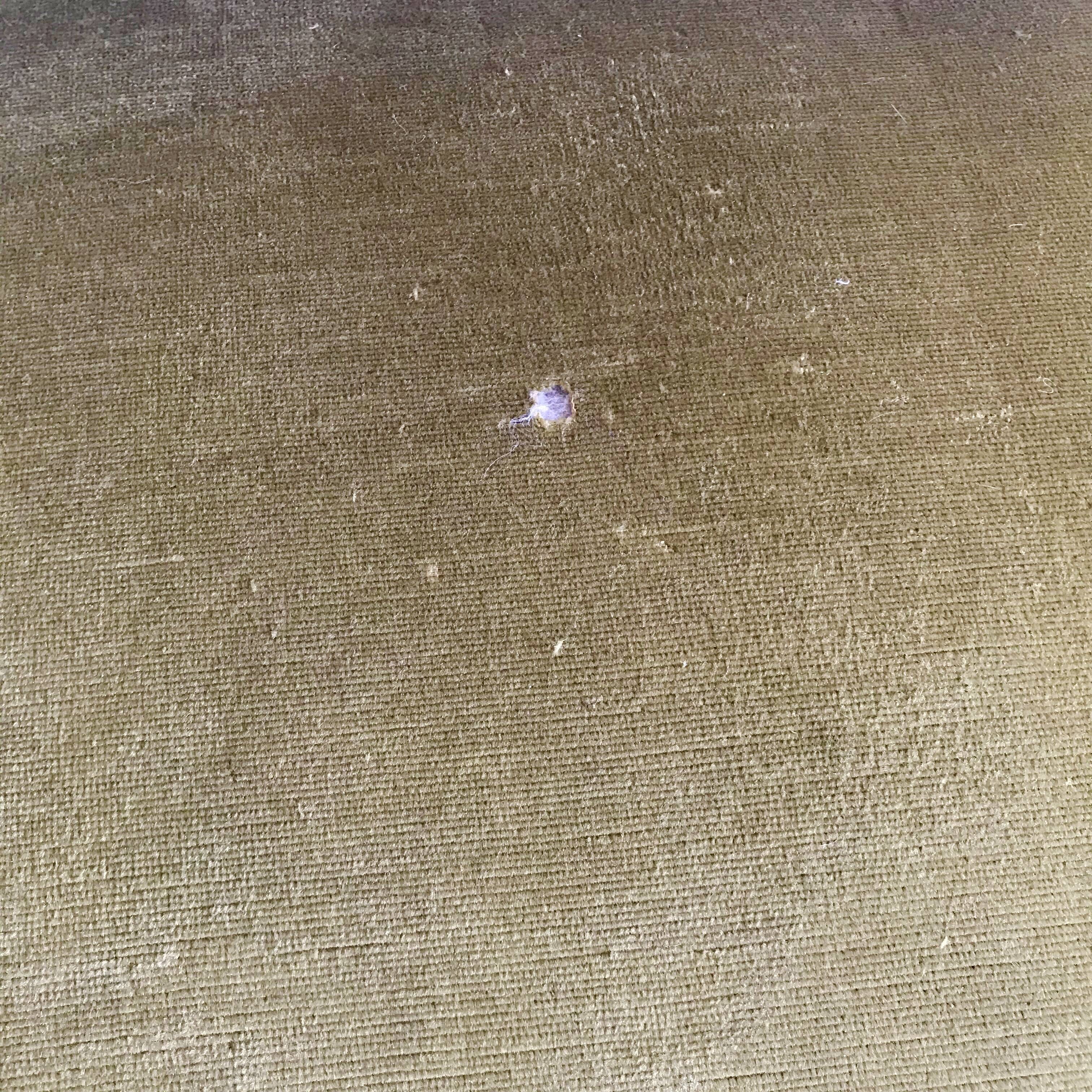 Louis XVI bench and chairs