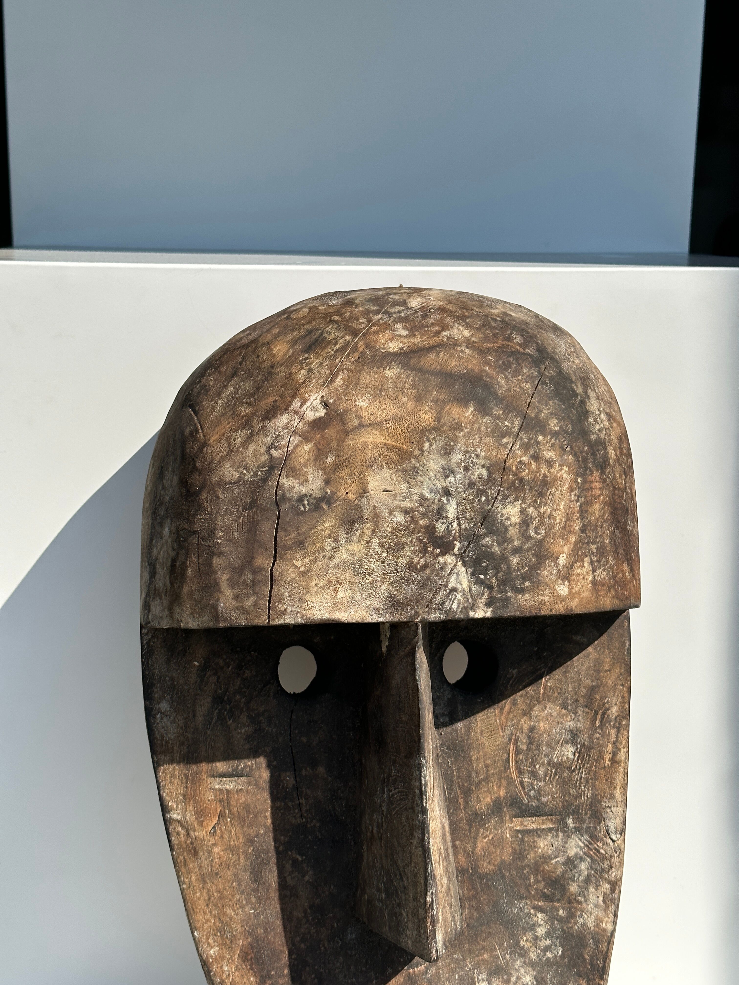 Large Timor mask in patinated wood H:50cm (1)