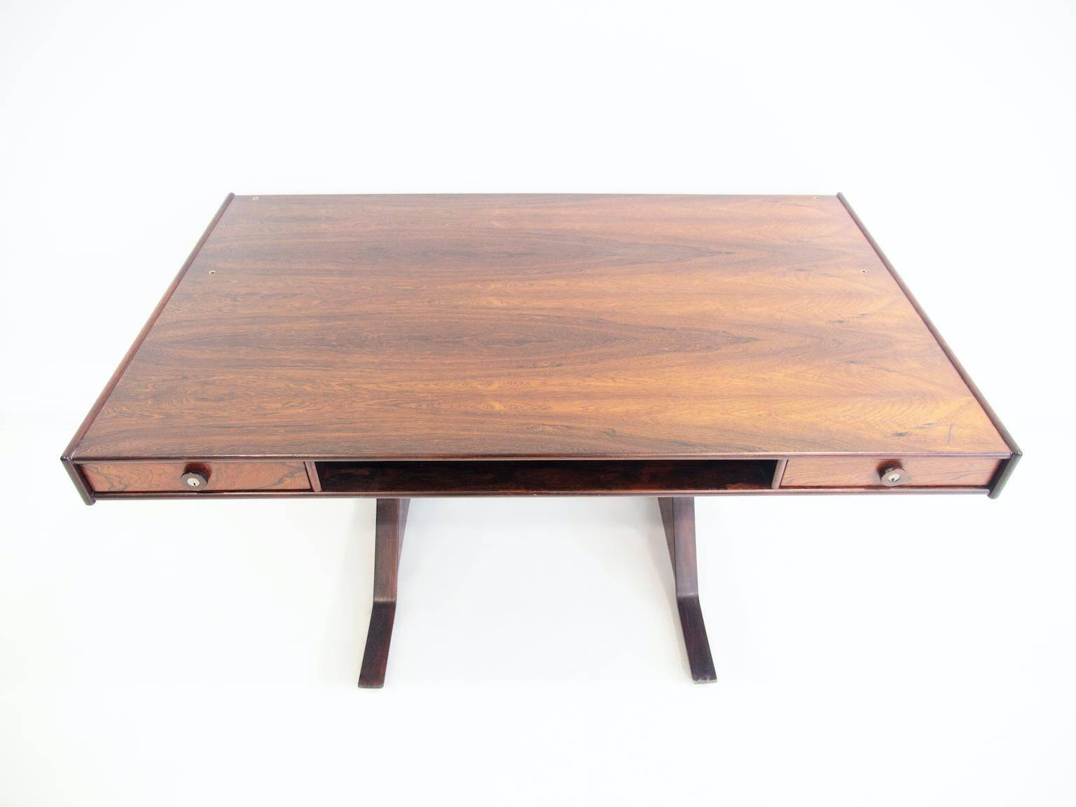Modern mid-century wooden desk by Gianfranco Frattini for Bernini