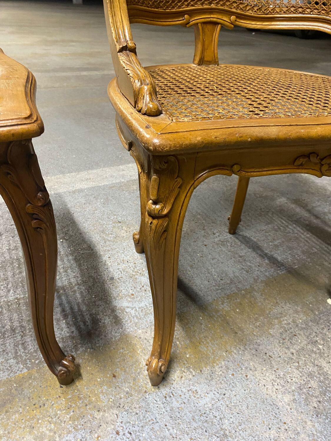 Fauteuil en cannage style Louis 15