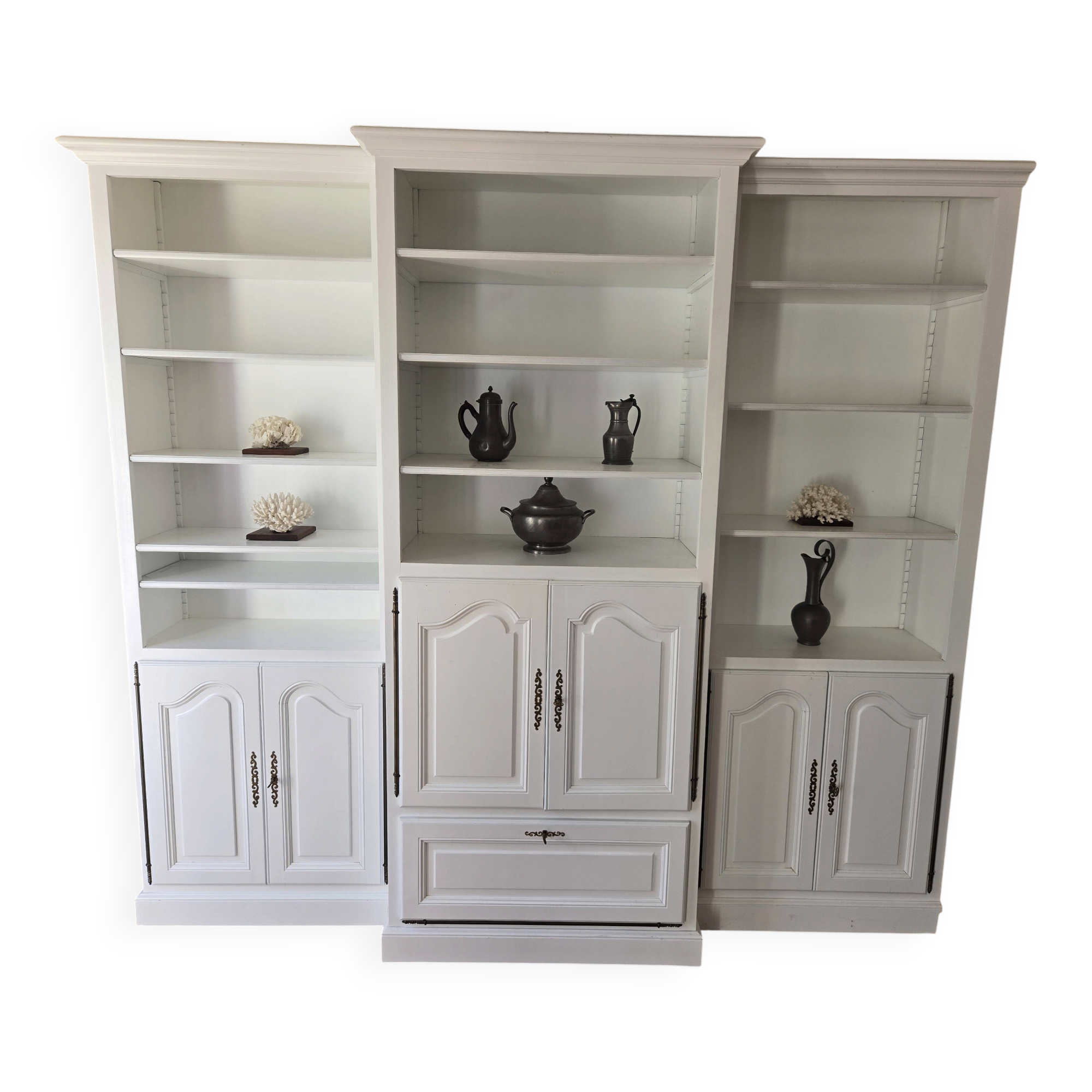 White cerused wood library (+TV housing)