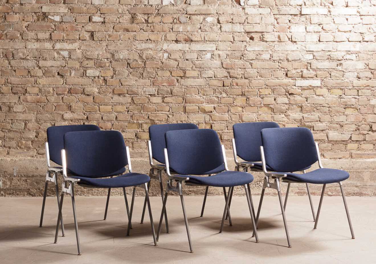 Set of 6 Castelli chairs, model DSC106, design by Giancarlo Piretti, since 1970