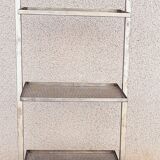 Industrial zigzag shelf in perforated metal