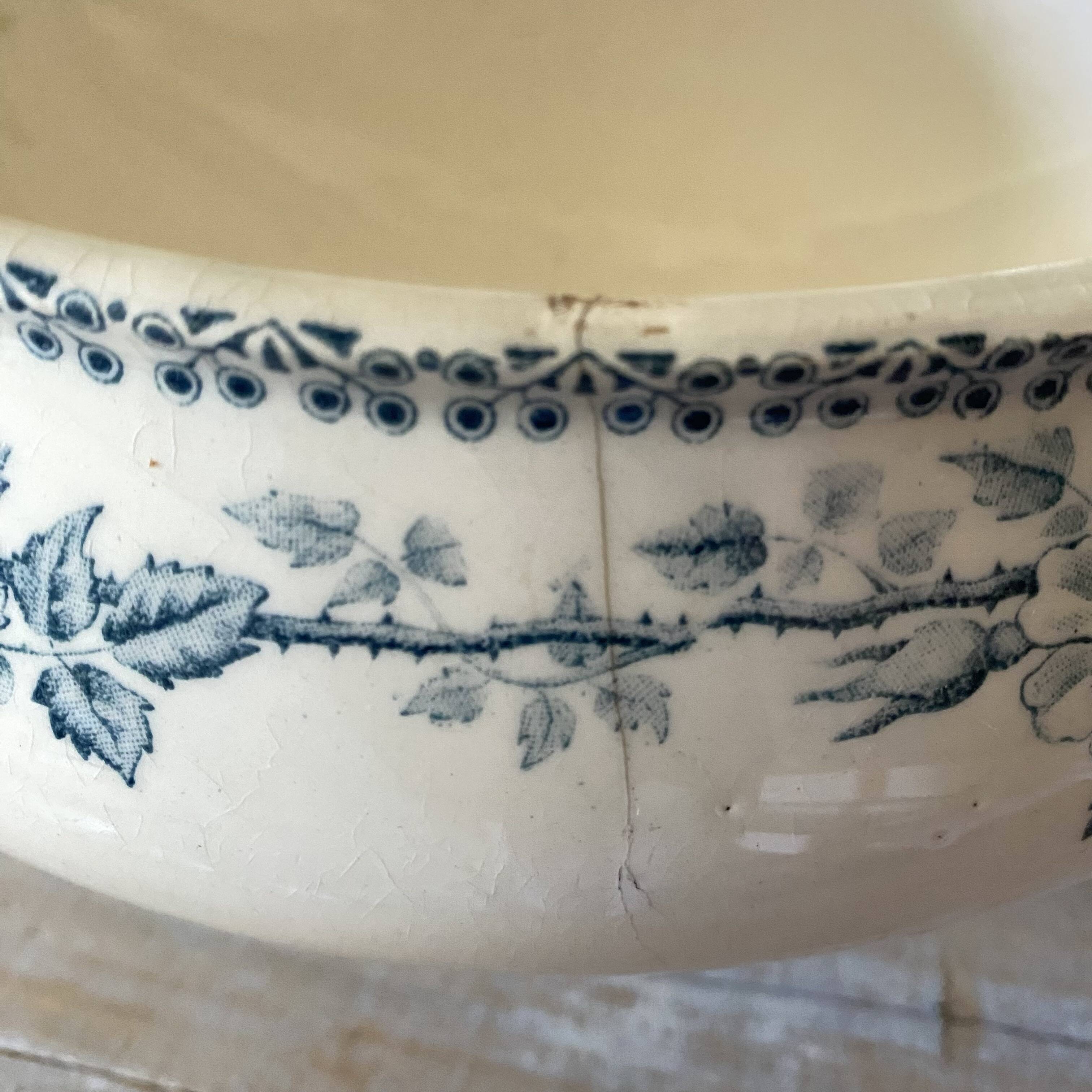 Iron earth salad bowl, old "Guadeloupe" soup tureen