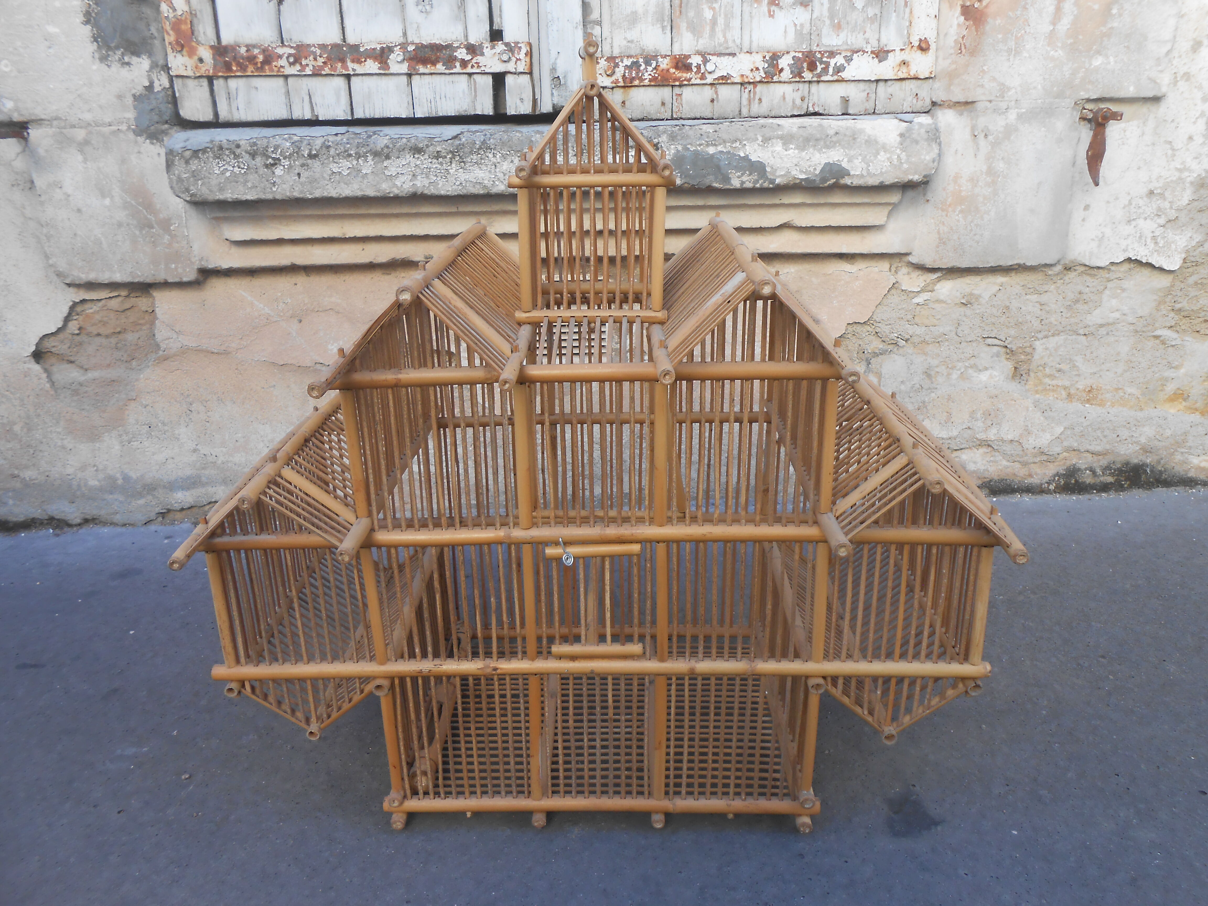 Cage oiseau en bambou
