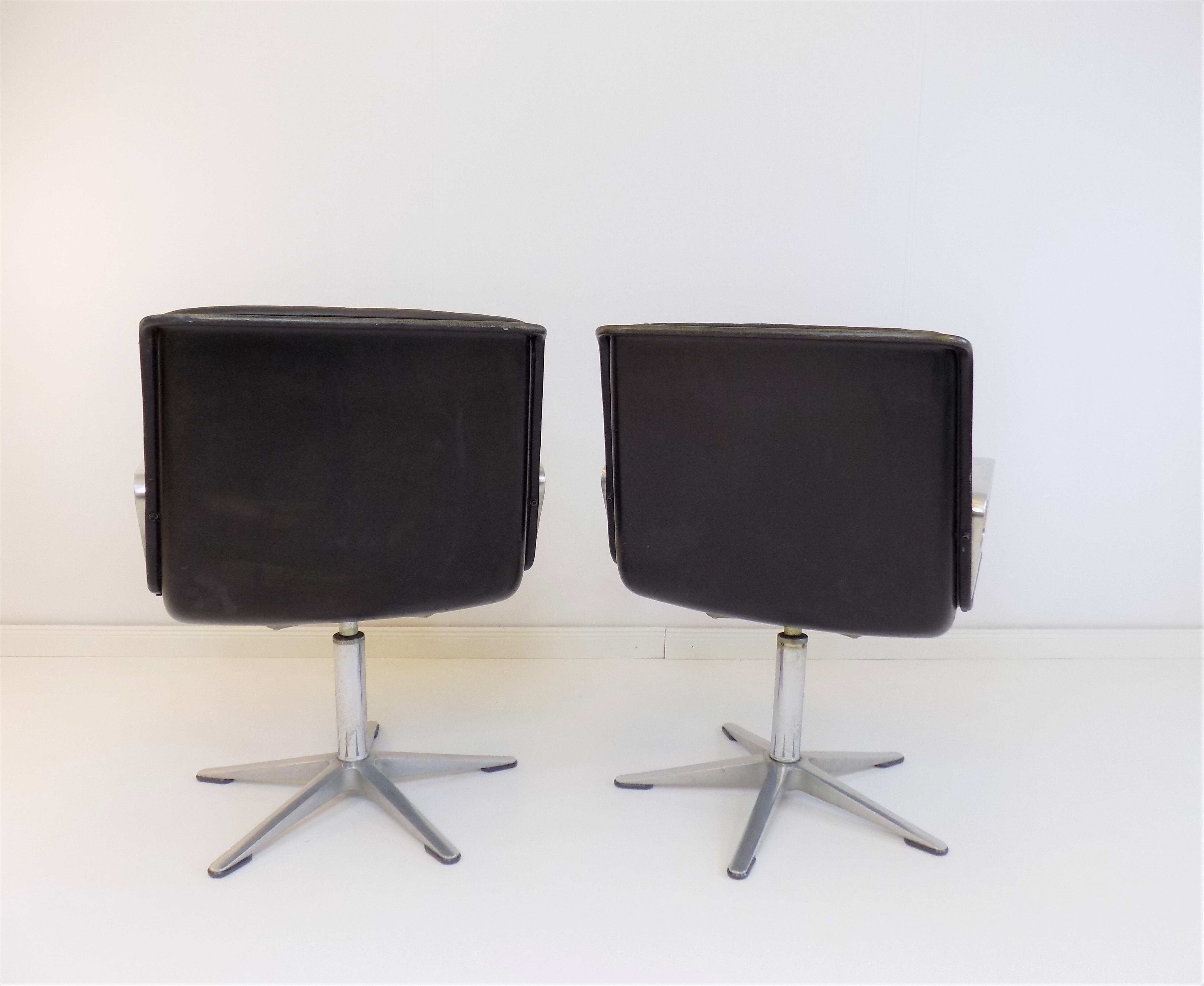 Ensemble de 2 chaises de bureau Wilkhahn Delta du groupe Delta