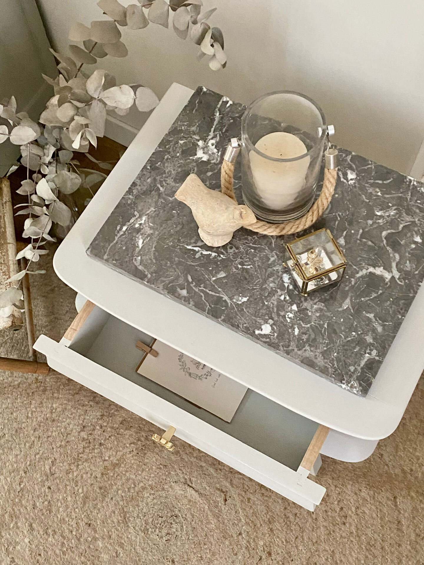 Bedside table