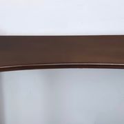 Table console en hêtre ébénisé postmoderne avec une étagère inférieure, Italie