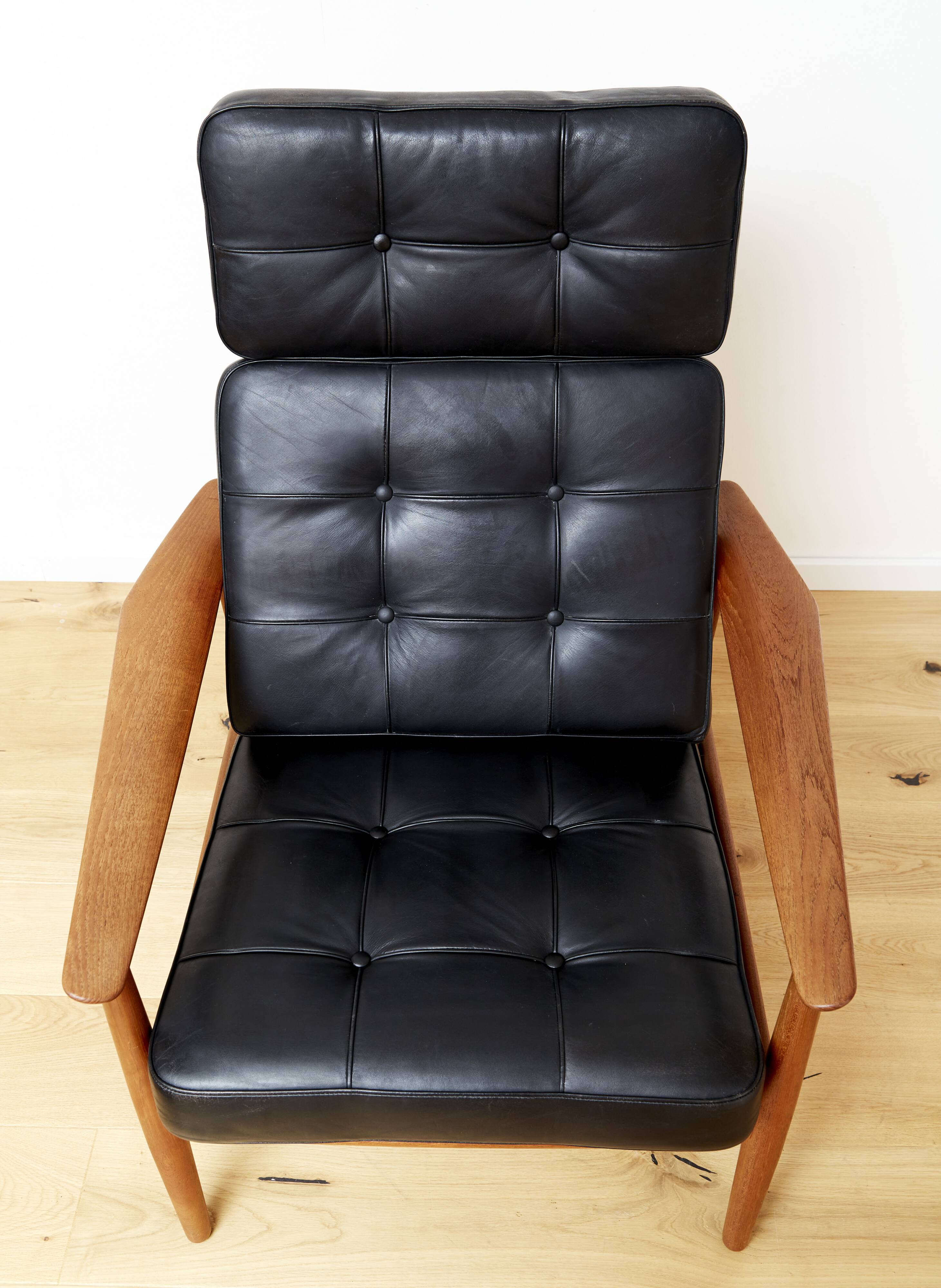 Arne Vodder Lounge Chair & Ottomane FD 164 for France & Søn