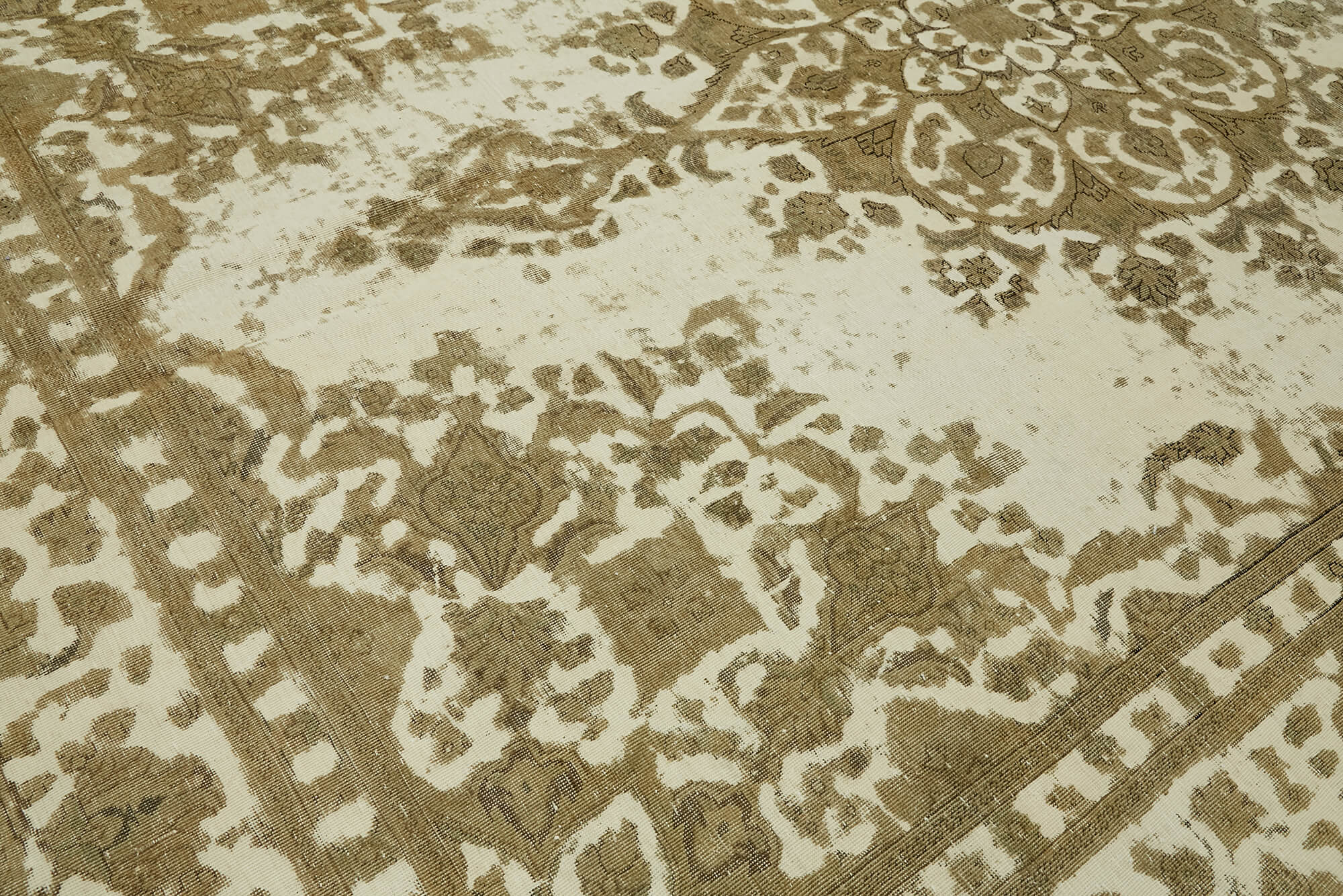 Handmade Turkish Contemporary 1980s 293 cm x 380 cm Beige Wool Carpet