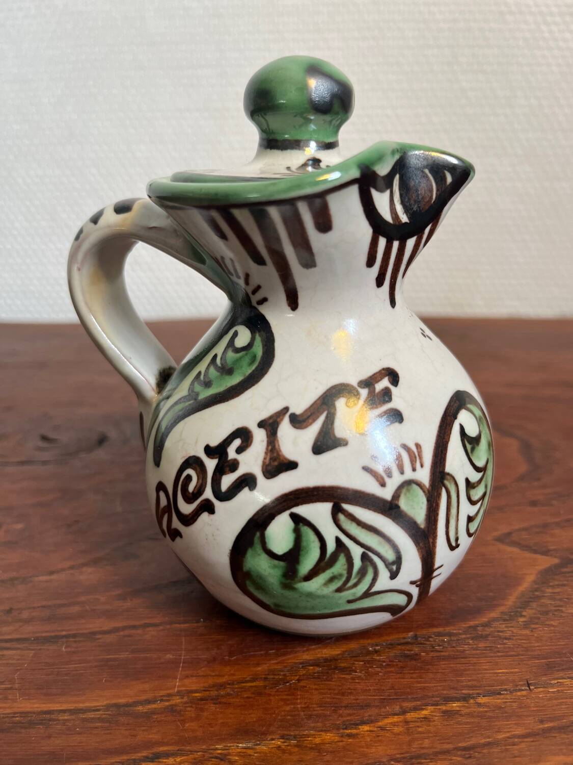 Punter cracked ceramic salt and pepper set, oil and vinegar set