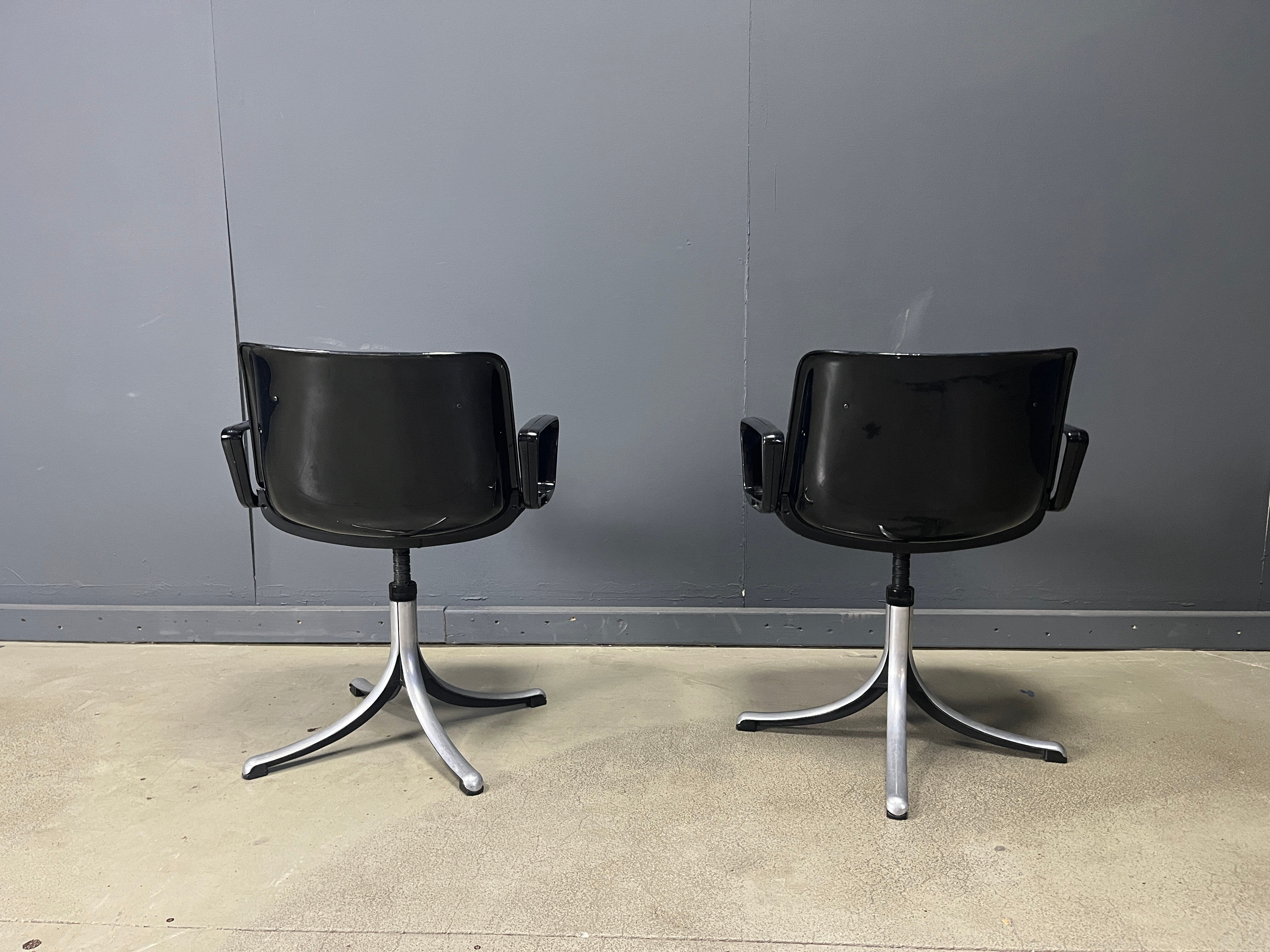 Chaises 'Modus' d'Osvaldo Borsani pour Tecno, années 1970 - ensemble de 2