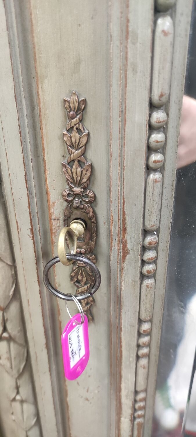 Wardrobe 3 doors, 3 drawers Louis XVI style patinated