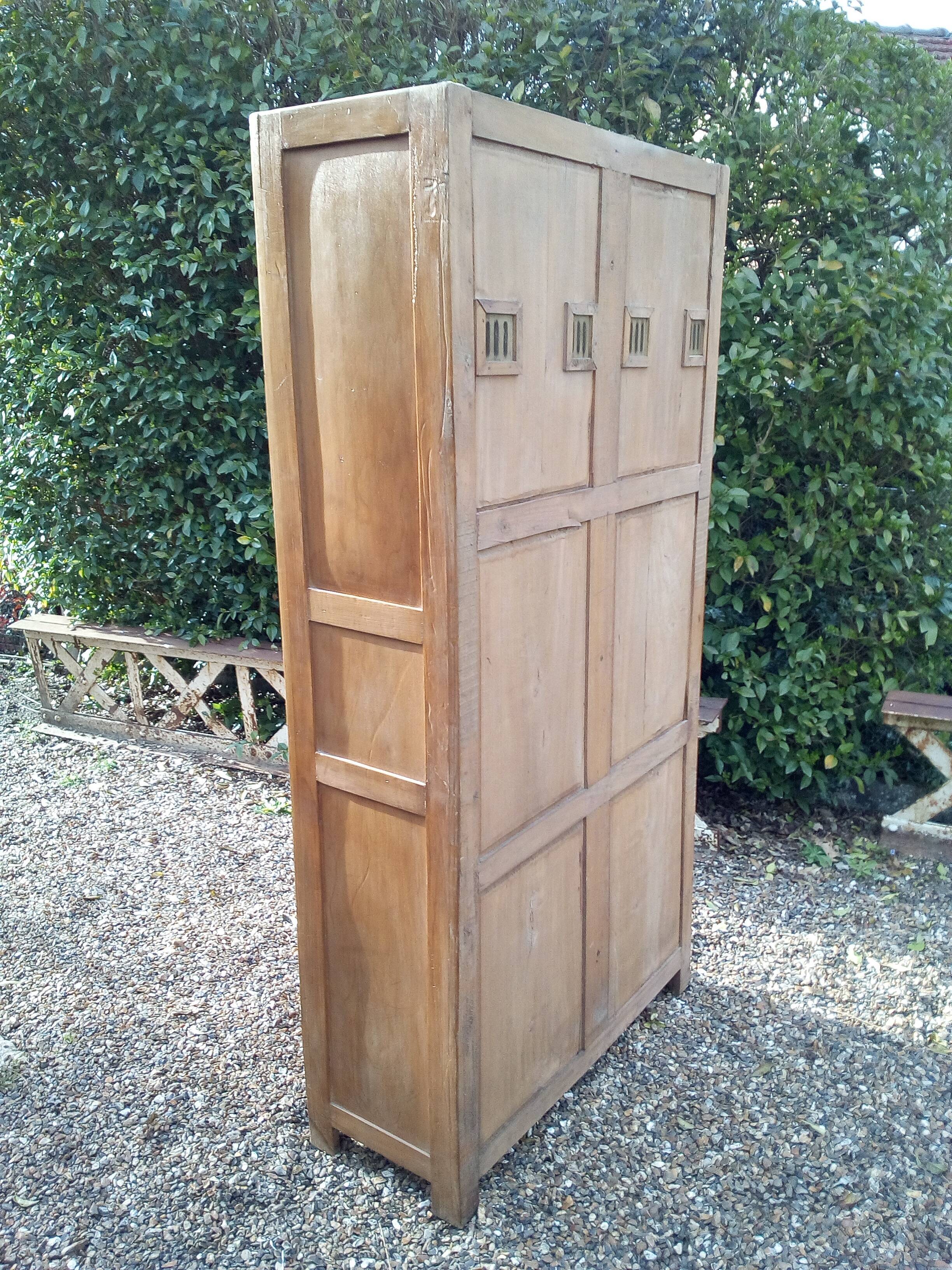Vestaire double en bois