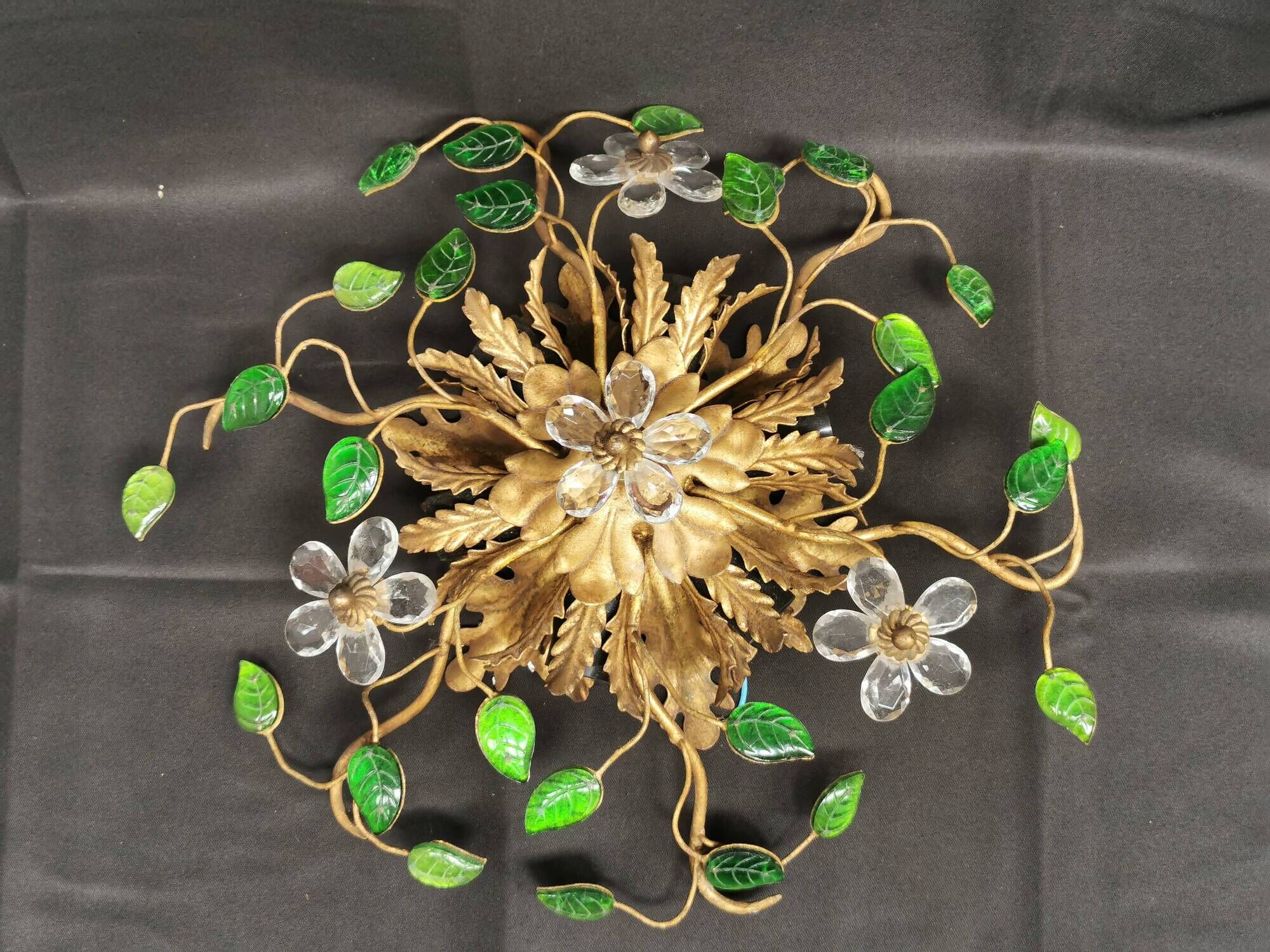 Vintage 70's ceiling light / wall lamp, gold metal leaves and glass flowers