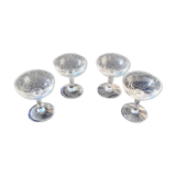 1 set of 4 champagne glasses