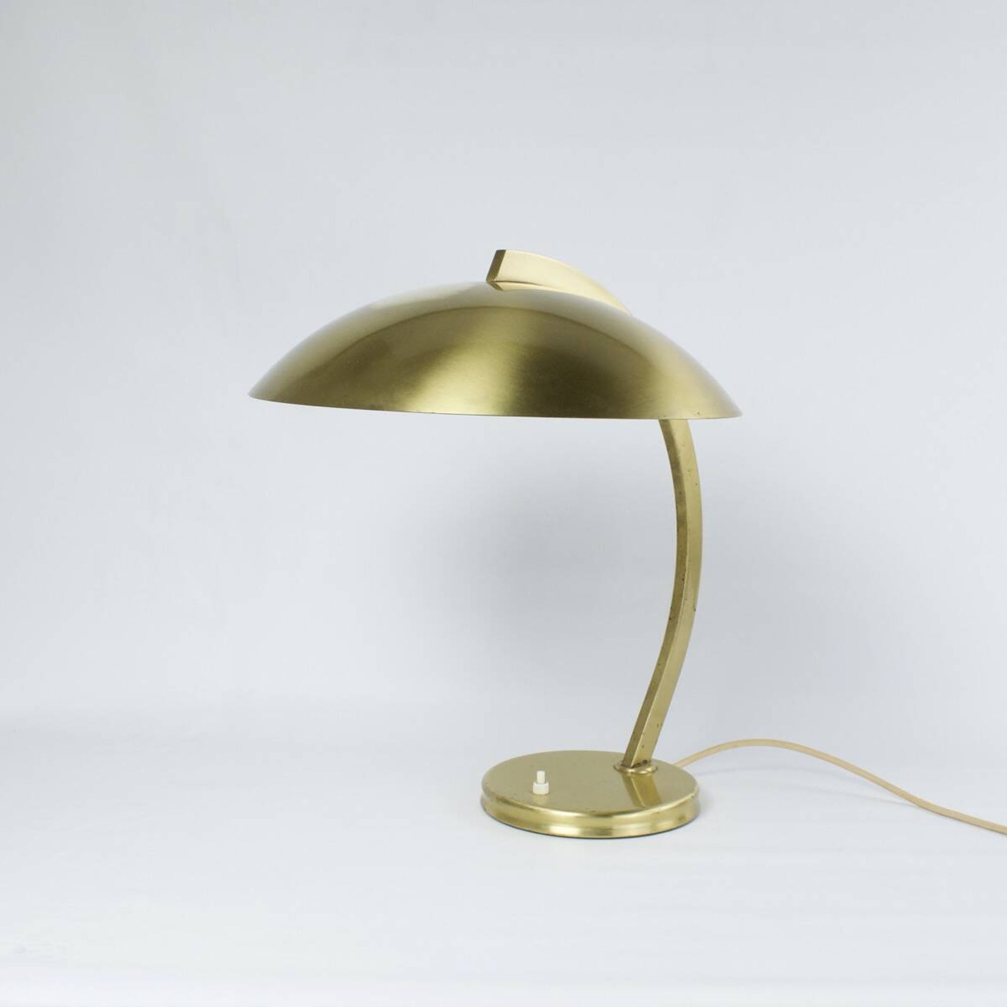 Bauhaus desk lamp, Art Deco in Brass, by Egon Hillebrand, 1930-40.